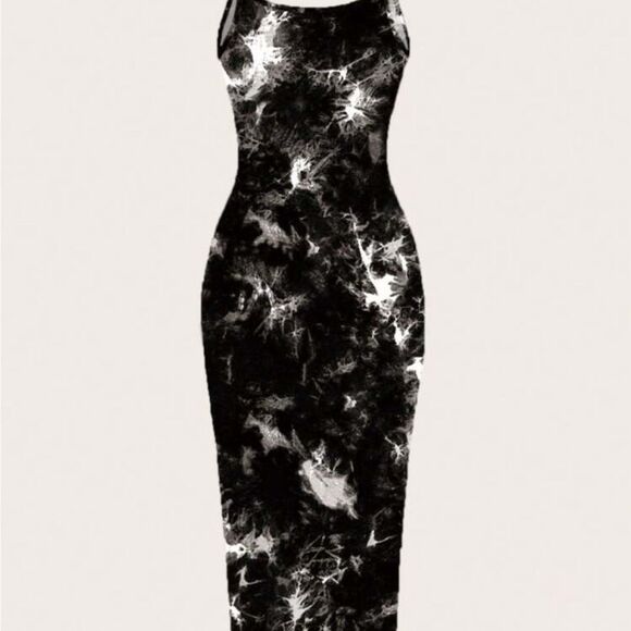 Elegant Black and White Women's Dress - Picture 3 of 9